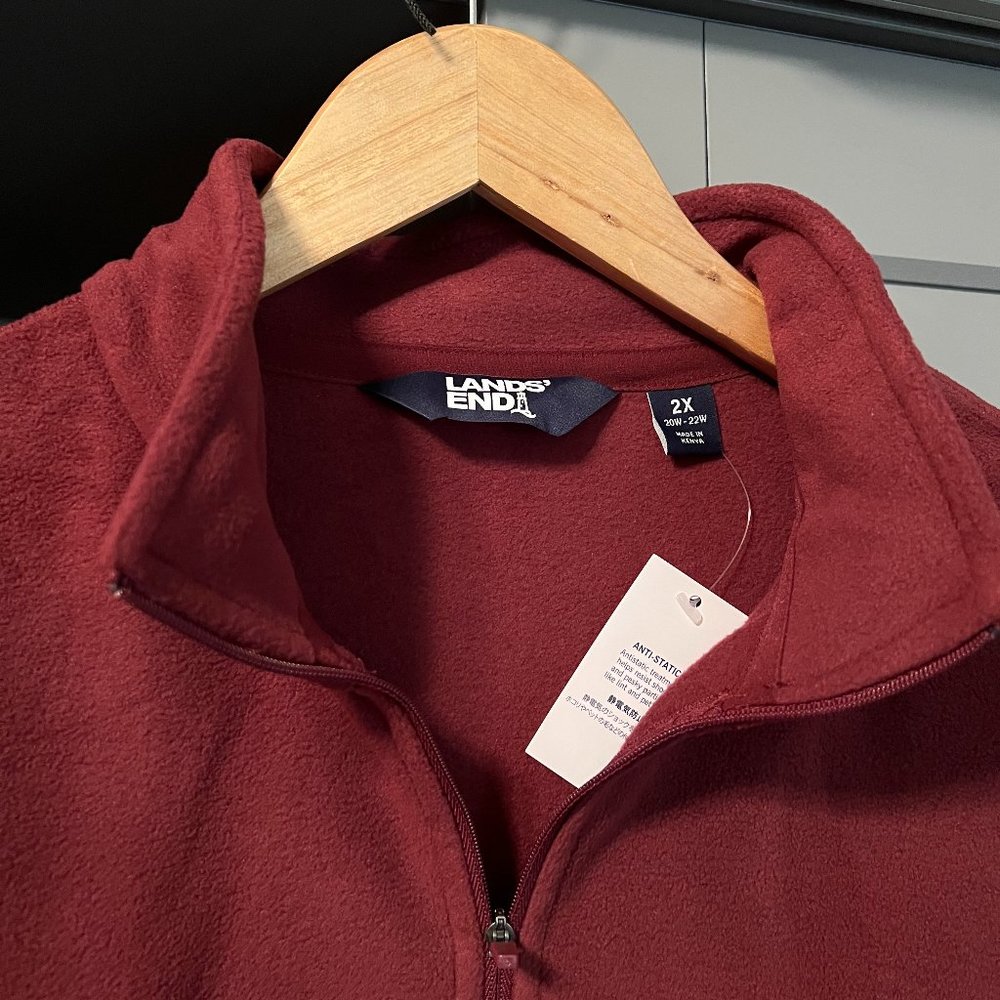 Women's Maroon Lands' End 2X Quarter Zip (brand new)